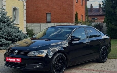 Volkswagen Jetta VI, 2013 год, 1 050 000 рублей, 7 фотография