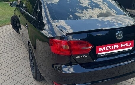 Volkswagen Jetta VI, 2013 год, 1 050 000 рублей, 9 фотография