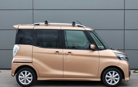 Nissan Dayz Roox I рестайлинг, 2018 год, 829 000 рублей, 4 фотография