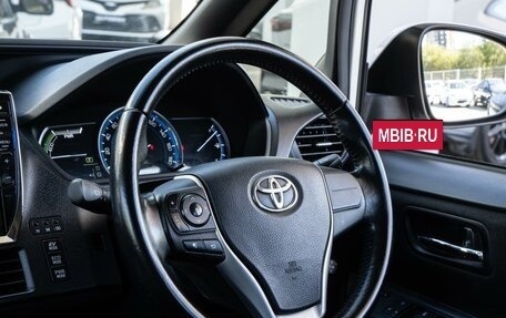 Toyota Noah III, 2014 год, 1 920 000 рублей, 23 фотография