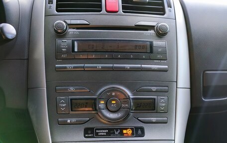 Toyota Auris II, 2008 год, 750 000 рублей, 11 фотография