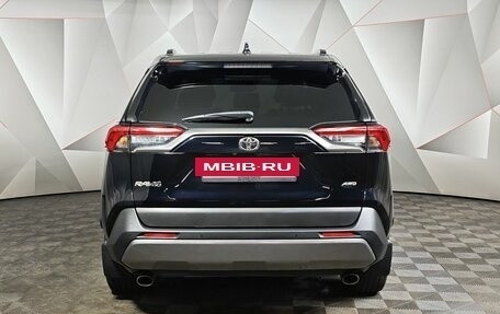 Toyota RAV4, 2020 год, 3 195 000 рублей, 8 фотография