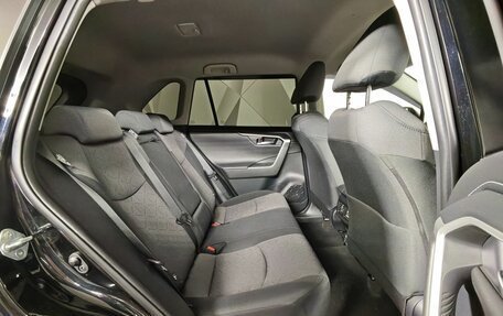 Toyota RAV4, 2020 год, 3 195 000 рублей, 16 фотография