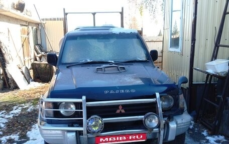 Mitsubishi Pajero III рестайлинг, 1993 год, 300 000 рублей, 3 фотография