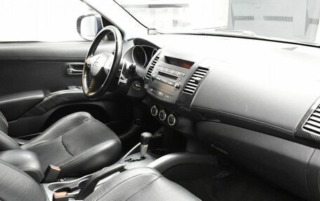 Mitsubishi Outlander III рестайлинг 3, 2010 год, 1 097 000 рублей, 7 фотография