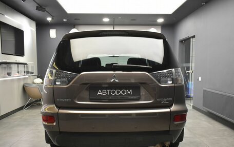 Mitsubishi Outlander III рестайлинг 3, 2010 год, 1 097 000 рублей, 5 фотография