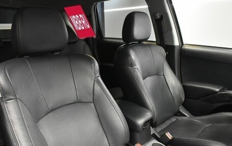 Mitsubishi Outlander III рестайлинг 3, 2010 год, 1 097 000 рублей, 8 фотография