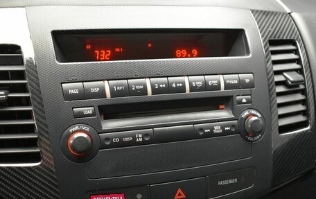 Mitsubishi Outlander III рестайлинг 3, 2010 год, 1 097 000 рублей, 15 фотография
