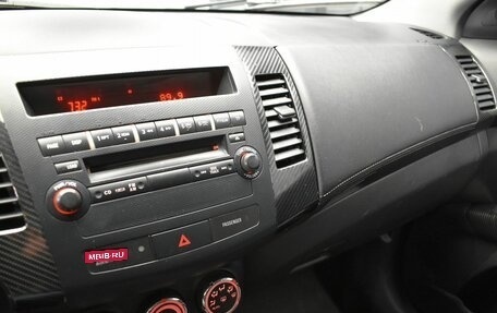 Mitsubishi Outlander III рестайлинг 3, 2010 год, 1 097 000 рублей, 14 фотография
