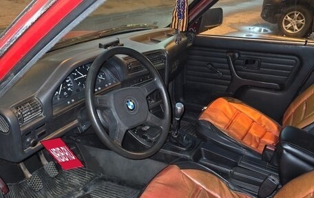 BMW 3 серия, 1985 год, 270 000 рублей, 8 фотография