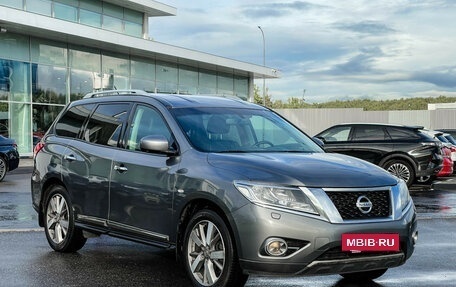 Nissan Pathfinder, 2014 год, 2 097 000 рублей, 3 фотография