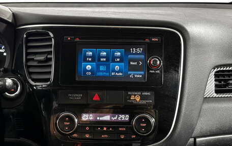 Mitsubishi Outlander III рестайлинг 3, 2013 год, 1 325 000 рублей, 16 фотография