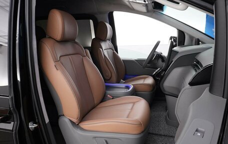 Hyundai Staria, 2025 год, 7 868 888 рублей, 9 фотография