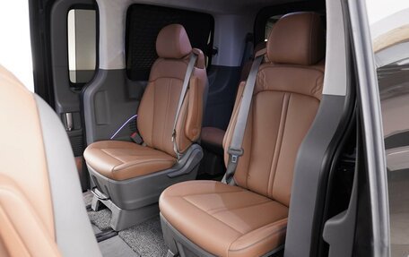 Hyundai Staria, 2025 год, 7 868 888 рублей, 13 фотография