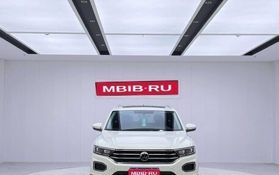 Volkswagen T-Roc I, 2023 год, 1 617 009 рублей, 1 фотография