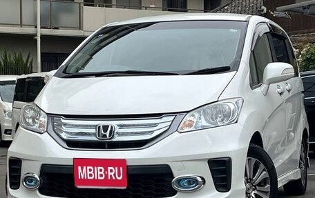 Honda Freed I, 2016 год, 844 000 рублей, 1 фотография