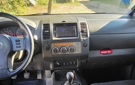 Nissan Navara (Frontier), 2008 год, 1 990 000 рублей, 8 фотография