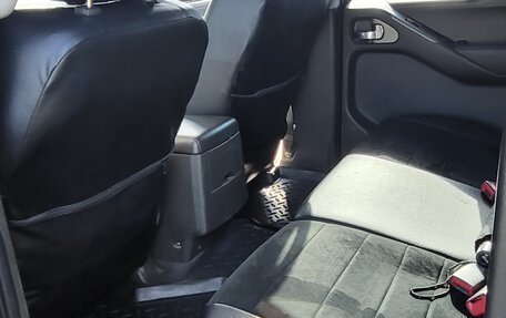 Nissan Navara (Frontier), 2008 год, 1 990 000 рублей, 19 фотография