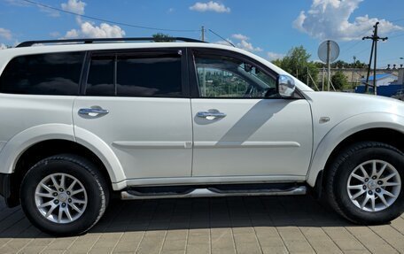 Mitsubishi Pajero Sport II рестайлинг, 2011 год, 1 790 000 рублей, 4 фотография