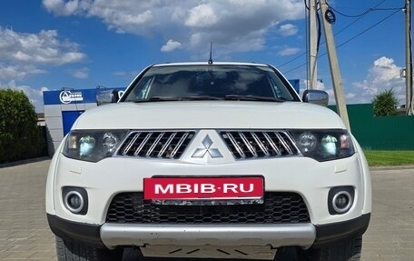 Mitsubishi Pajero Sport II рестайлинг, 2011 год, 1 790 000 рублей, 36 фотография
