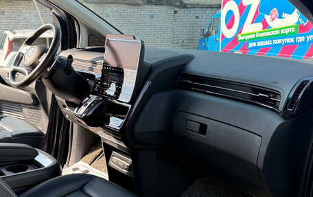 Hyundai Staria, 2021 год, 4 650 000 рублей, 7 фотография