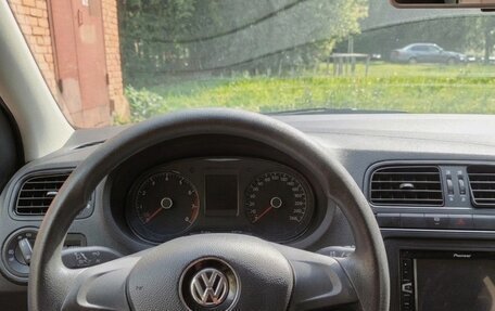Volkswagen Polo VI (EU Market), 2017 год, 870 000 рублей, 5 фотография