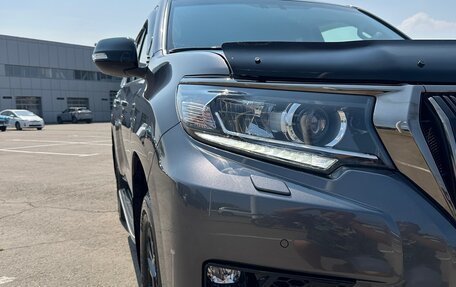 Toyota Land Cruiser Prado 150 рестайлинг 2, 2021 год, 6 250 000 рублей, 9 фотография