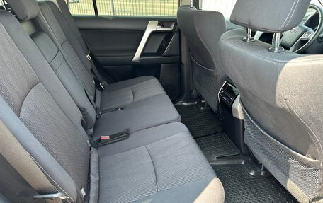 Toyota Land Cruiser Prado 150 рестайлинг 2, 2021 год, 6 250 000 рублей, 16 фотография