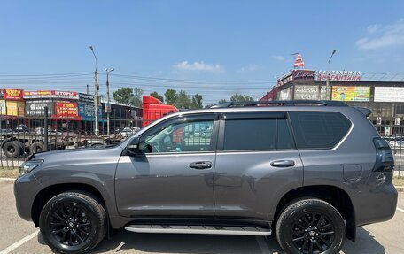 Toyota Land Cruiser Prado 150 рестайлинг 2, 2021 год, 6 250 000 рублей, 32 фотография