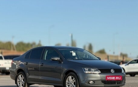 Volkswagen Jetta VI, 2012 год, 1 165 000 рублей, 5 фотография