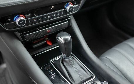 Mazda 6, 2022 год, 2 800 000 рублей, 15 фотография