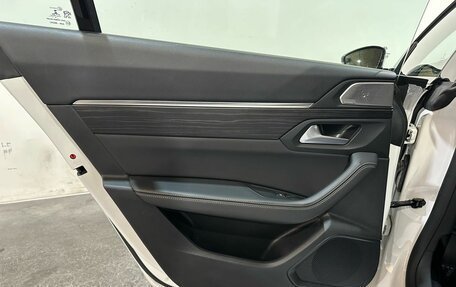 Peugeot 508 II, 2019 год, 1 999 000 рублей, 26 фотография