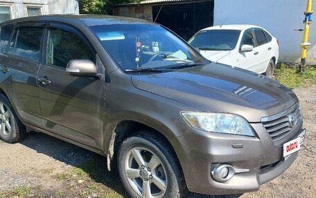 Toyota RAV4, 2011 год, 1 500 000 рублей, 2 фотография