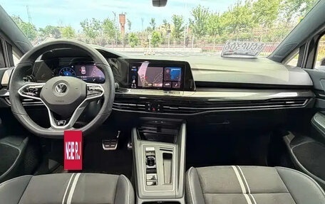Volkswagen Golf VIII, 2023 год, 1 600 666 рублей, 8 фотография