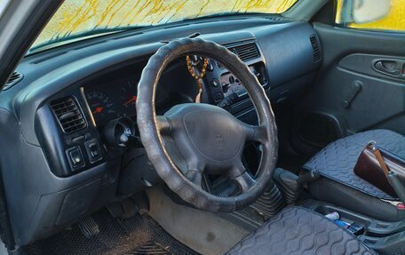 Mitsubishi L200 III рестайлинг, 2005 год, 660 000 рублей, 4 фотография