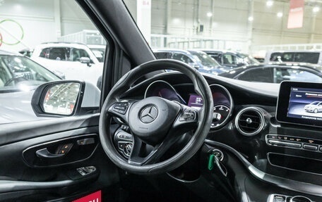 Mercedes-Benz V-Класс, 2015 год, 3 999 700 рублей, 14 фотография