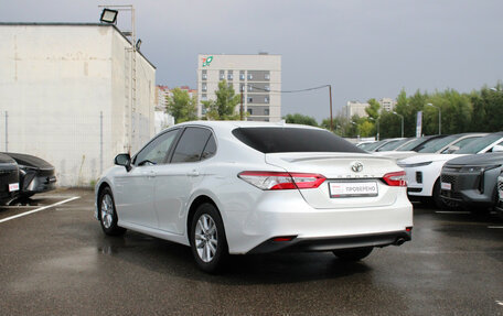 Toyota Camry, 2018 год, 2 480 000 рублей, 6 фотография