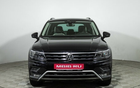 Volkswagen Tiguan II, 2020 год, 2 699 777 рублей, 2 фотография