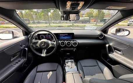 Mercedes-Benz A-Класс, 2023 год, 1 716 009 рублей, 13 фотография