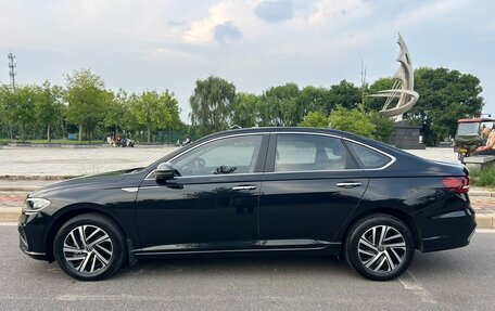 Volkswagen Lavida, 2022 год, 1 600 000 рублей, 4 фотография