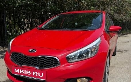 KIA cee'd III, 2014 год, 1 300 000 рублей, 2 фотография