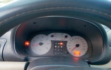 Renault Symbol I, 2003 год, 250 000 рублей, 12 фотография