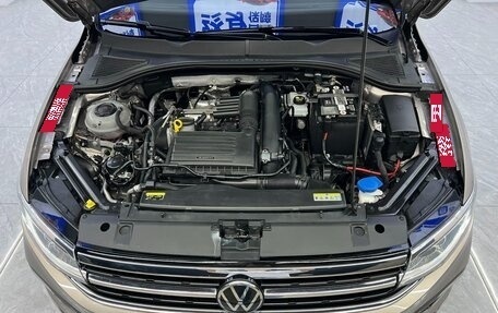 Volkswagen Bora, 2022 год, 1 766 469 рублей, 21 фотография