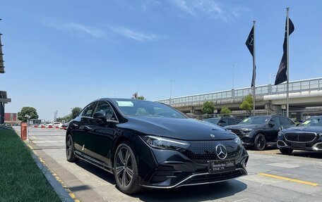 Mercedes-Benz EQE, 2025 год, 5 900 000 рублей, 3 фотография