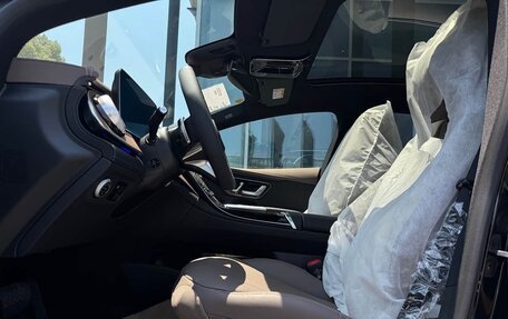 Mercedes-Benz EQE, 2025 год, 5 900 000 рублей, 9 фотография