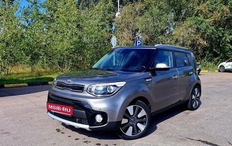 KIA Soul II рестайлинг, 2018 год, 1 725 000 рублей, 3 фотография