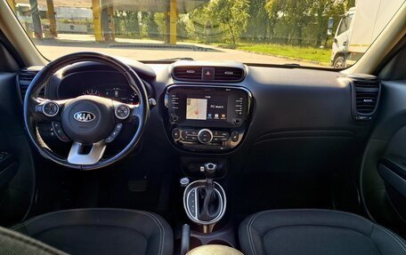KIA Soul II рестайлинг, 2018 год, 1 725 000 рублей, 17 фотография