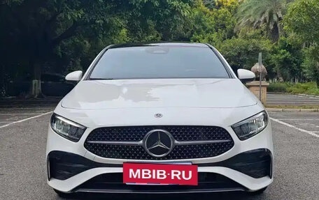 Mercedes-Benz A-Класс, 2022 год, 1 485 500 рублей, 2 фотография