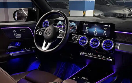 Mercedes-Benz GLB, 2023 год, 2 070 500 рублей, 7 фотография