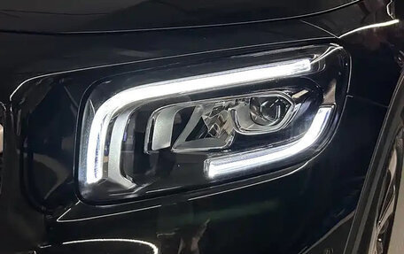 Mercedes-Benz GLB, 2023 год, 2 070 500 рублей, 5 фотография